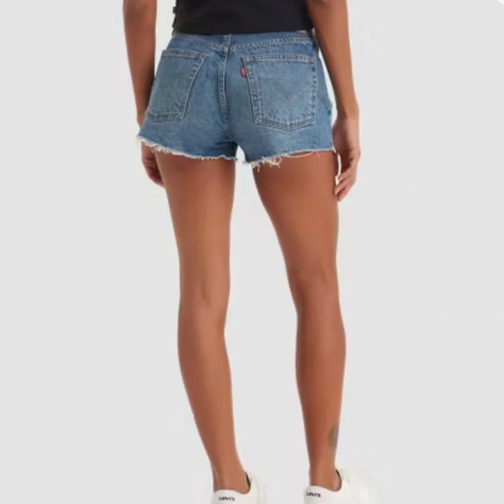 NEW Levi's 501® Original Fit High-Rise Women's Jean Shorts Sz 34